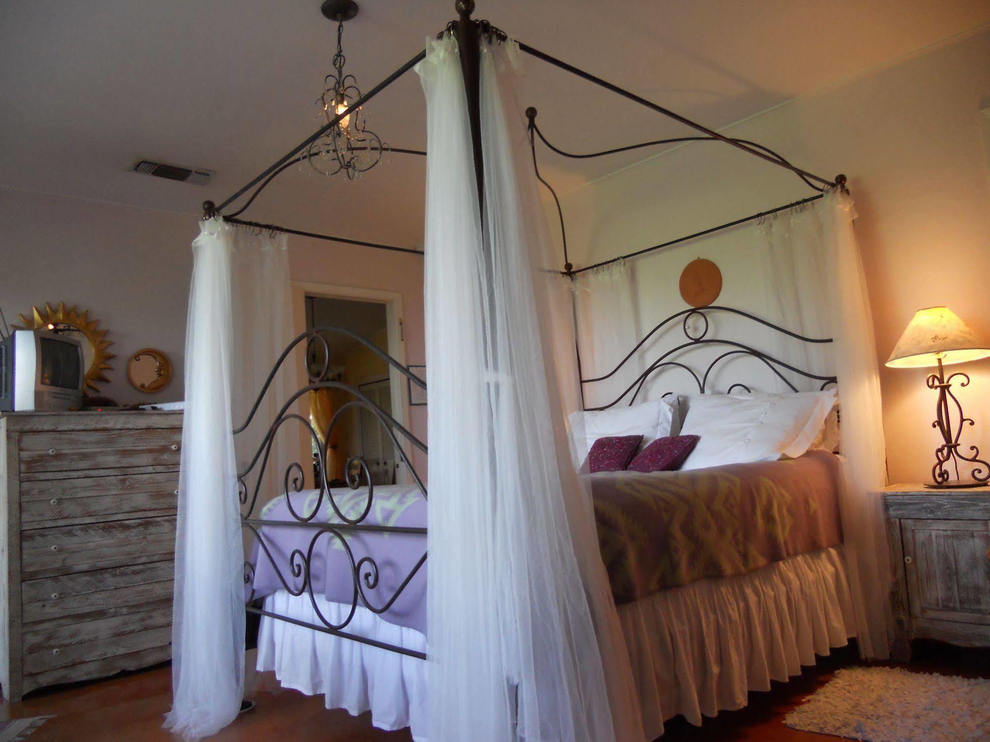 לייקוויי Casa Del Sol Bed And Breakfast מראה חיצוני תמונה