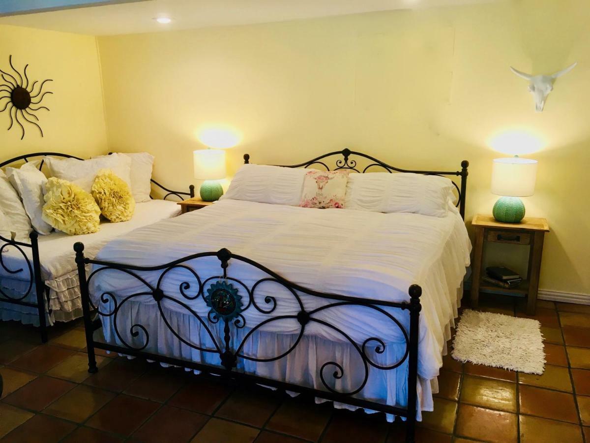 לייקוויי Casa Del Sol Bed And Breakfast מראה חיצוני תמונה