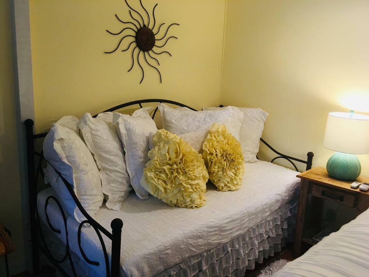 לייקוויי Casa Del Sol Bed And Breakfast מראה חיצוני תמונה